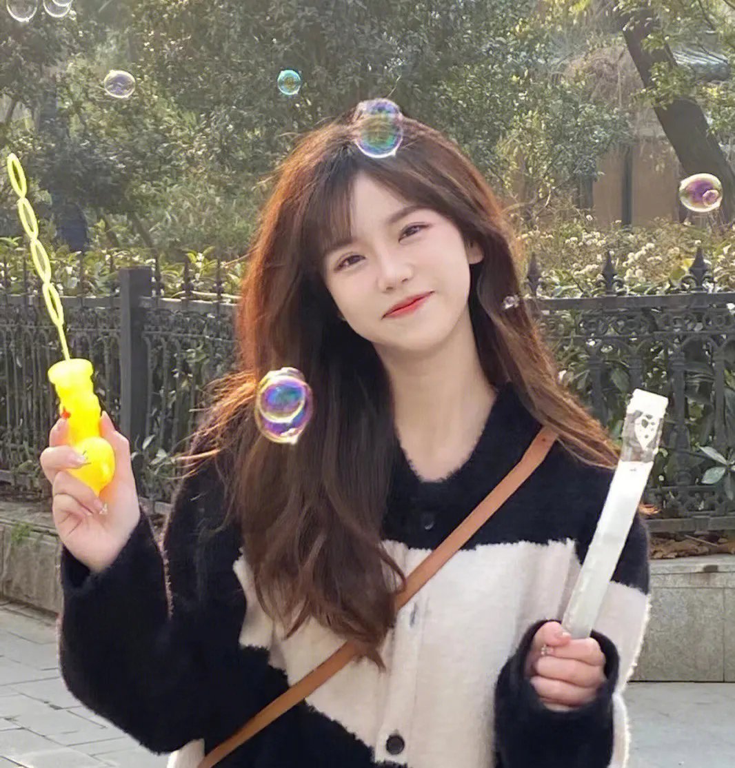 蓝是最粉的颜色